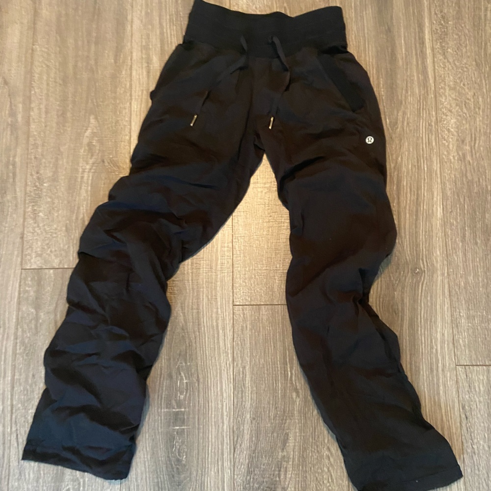 Lululemon Dance Studio joggers size 0